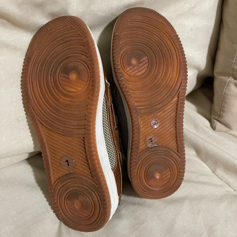 Arizona jean co boy shoe